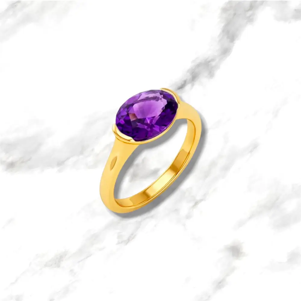 Anello in oro giallo 9kt con ametista